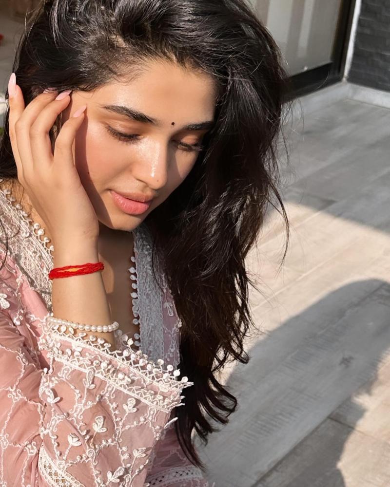 krithi-shetty-smiley-photos